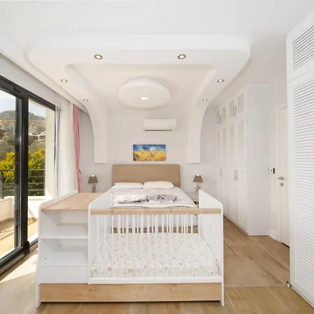 Sacred Private W/pool, Garden, Jacuzzi.